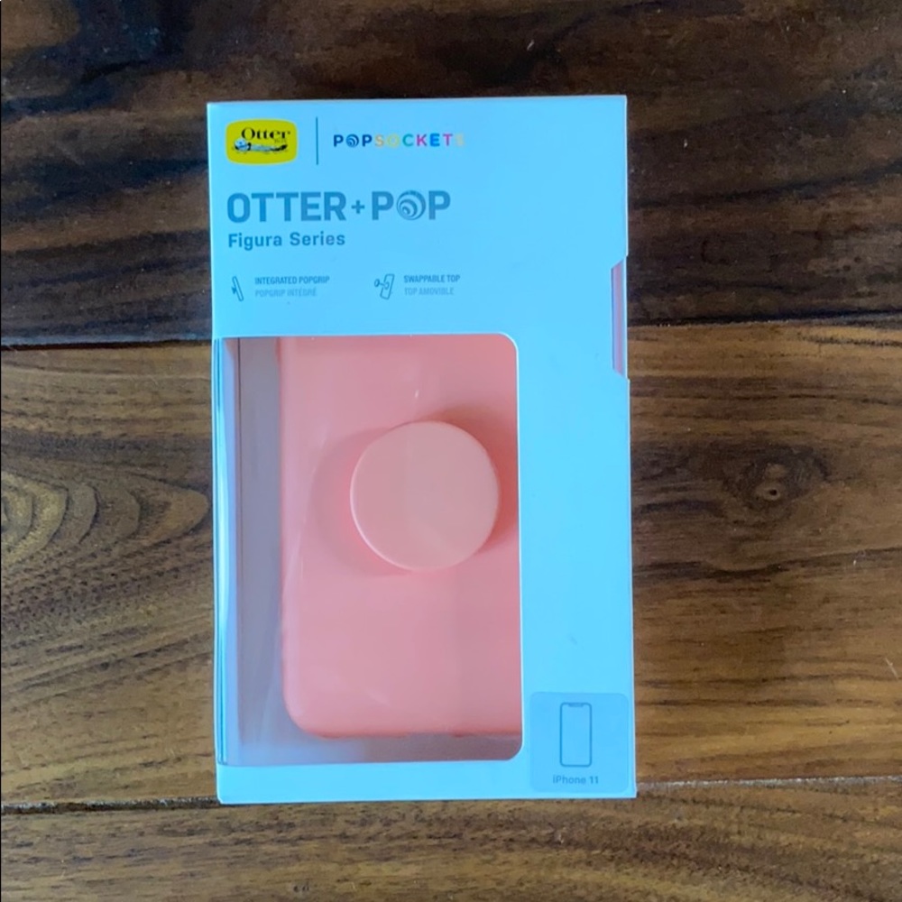 NWT IPhone 11 Otter Popsocket case.